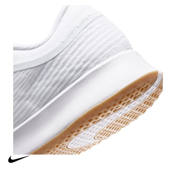 Nike Vapor Pro 3 Erkek Tenis Ayakkabısı – White/Summit White/Linen/Light Orewood Brown (Hard Court)